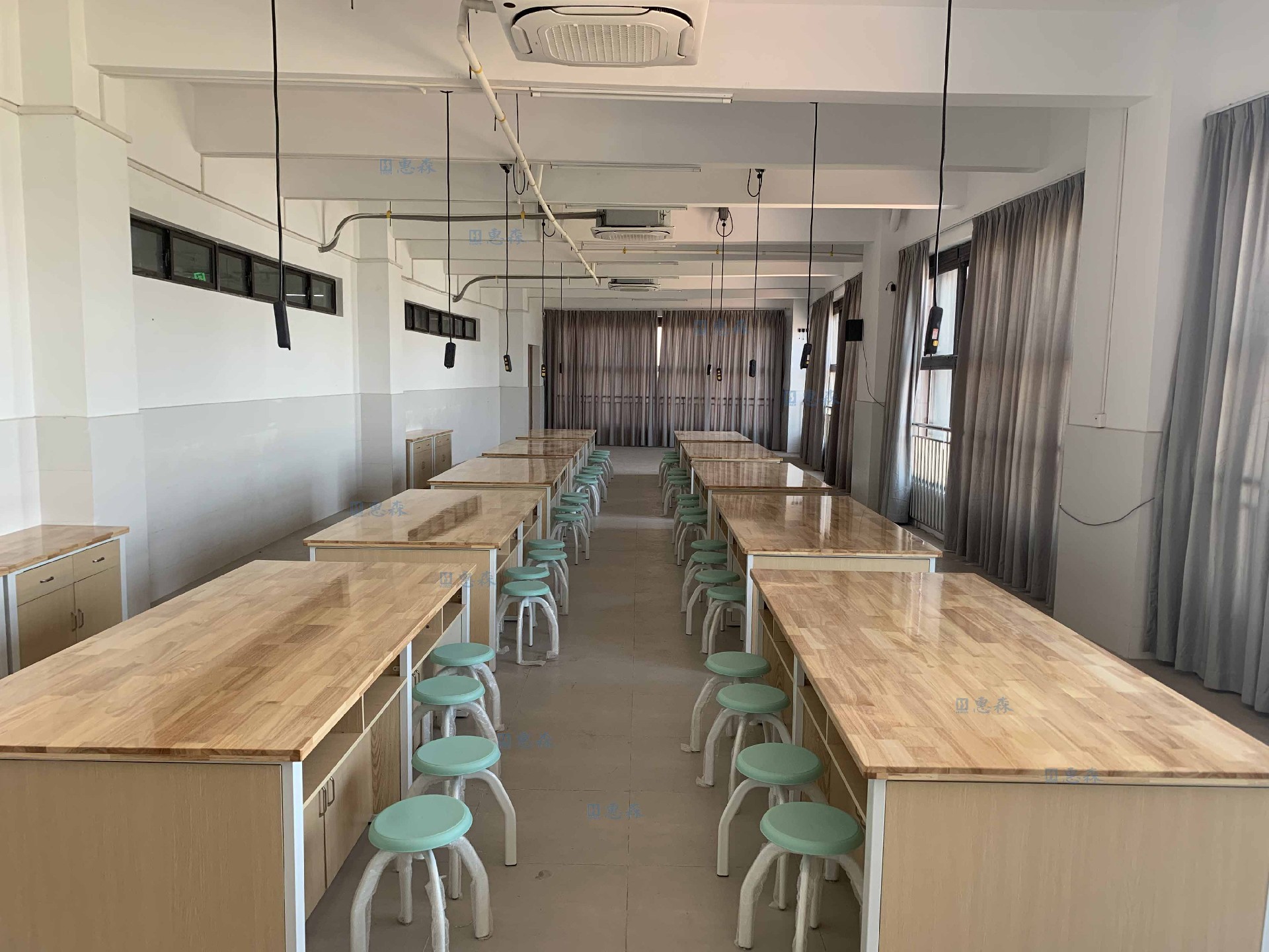 通用技術(shù)實驗室